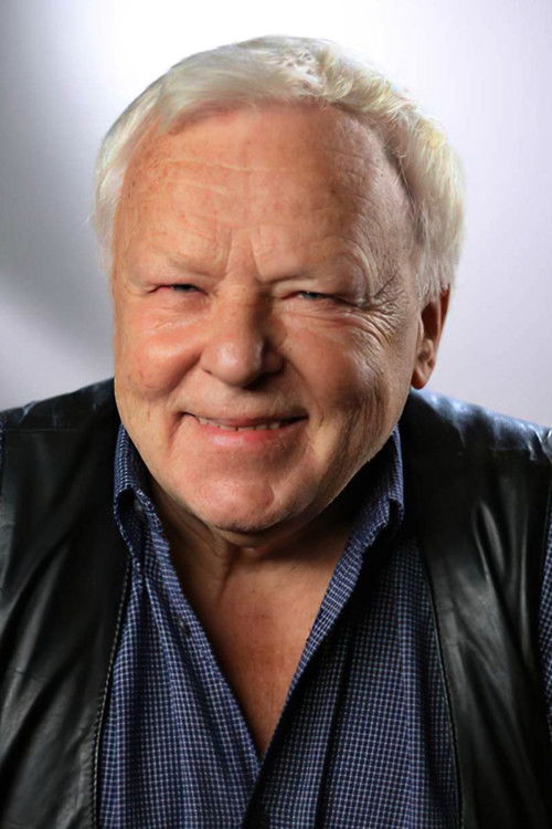 Мариан Опаниа