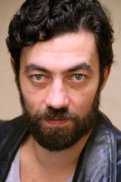 Францис Рессорт