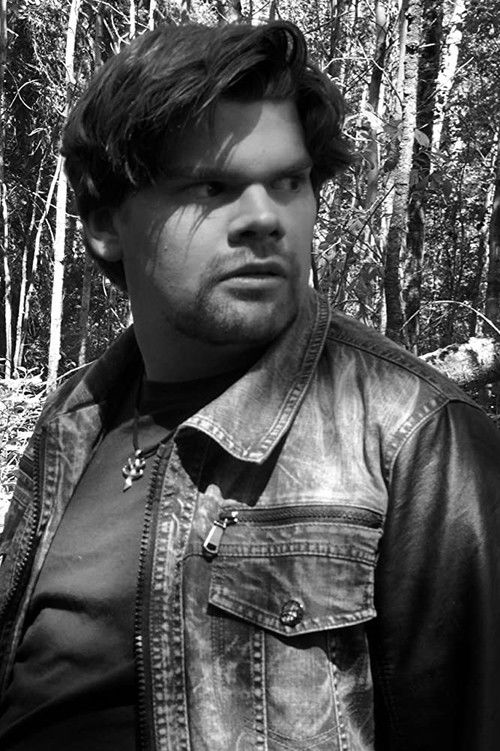 Етхан Р Хилл