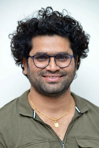 Бхеемс Цециролео