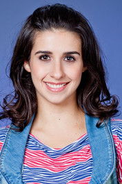 Тхаíс Медеирос