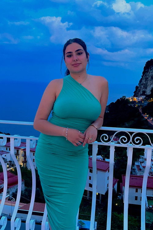 Сопхиа Ализадех