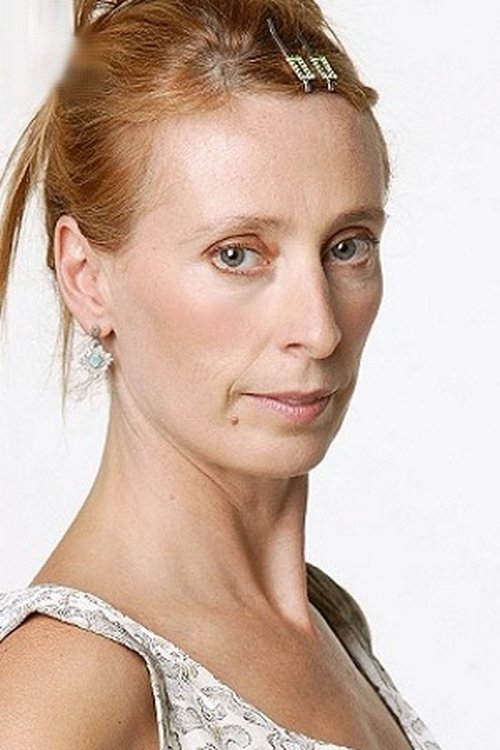 Марíа Изqуиердо