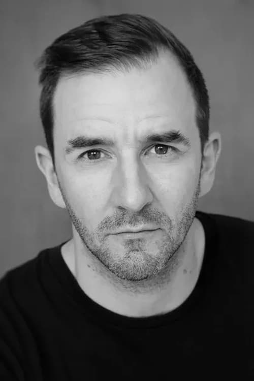 Том Харwоод