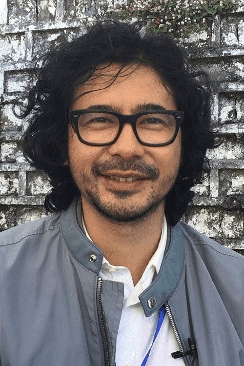 Ницхолас Кхарконгор