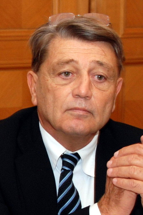  Ален Мадлен