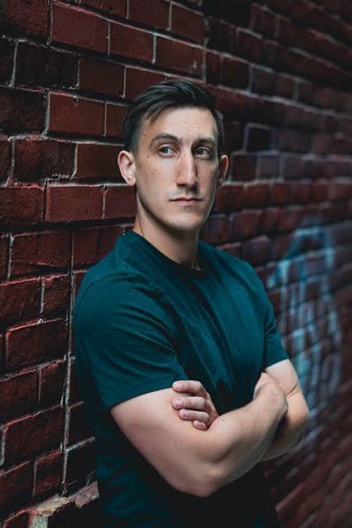 Даррен Иванй