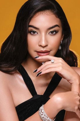 Манохара Оделиа