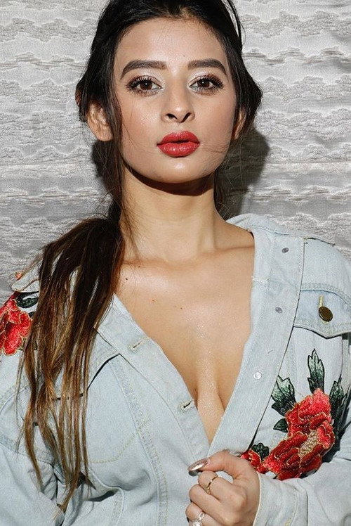 Анкита Даве