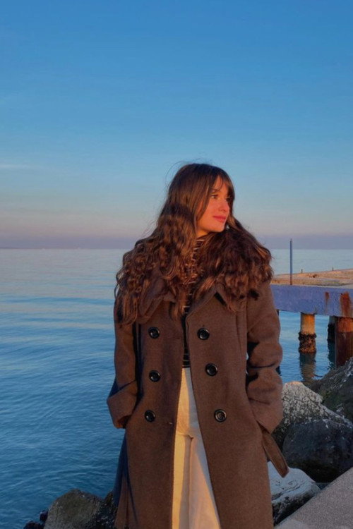 Jулиа Петтенелло