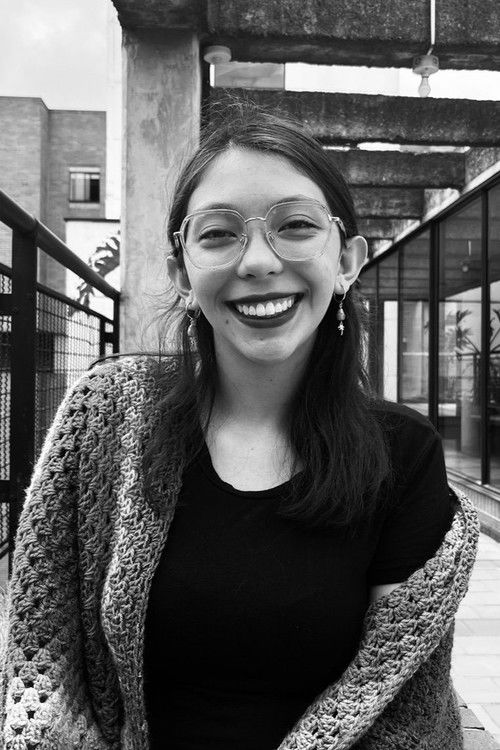 Леслйе Ацоста Авендаñо