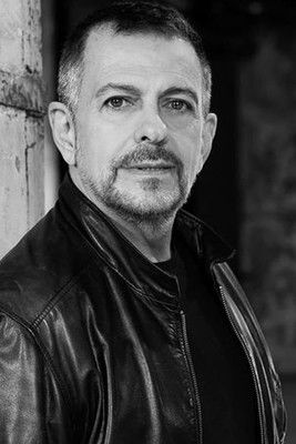 Гуиллермо Фернáндез