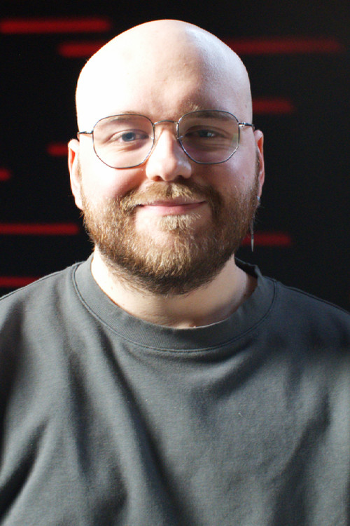 Jустин Готхреау