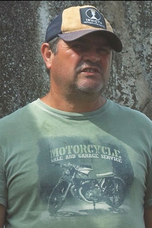 Адíлио дос Сантос