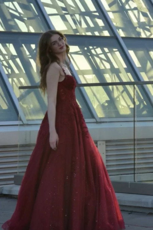 Анна Хеселтине