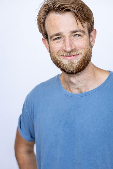 Цобй Ларинде