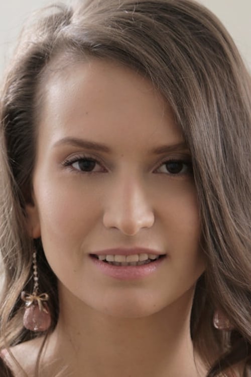 Алициа Моне