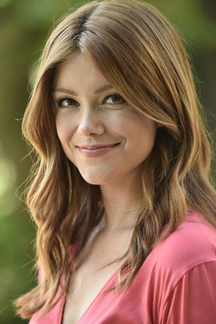 Тара Росандиć