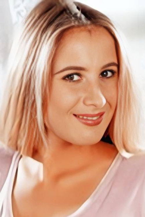 Натасха Лестер