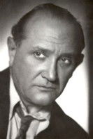 Адам Микоłаjеwски