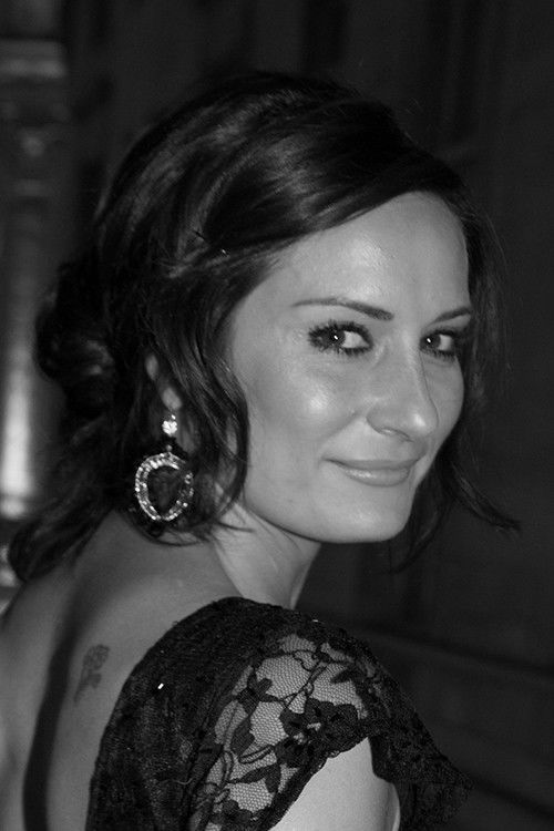 Jоди Еллен Малпас