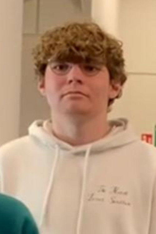 Алистаир Гирард