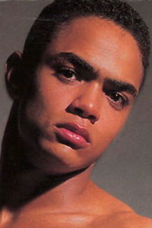 Тоней Амоуре