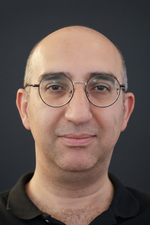 Ерай Йумуşакер