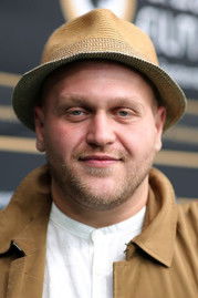 Дардан Садик