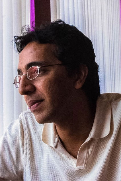 Рави Л. Бхарwани