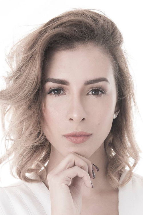 Глориа Стáлина