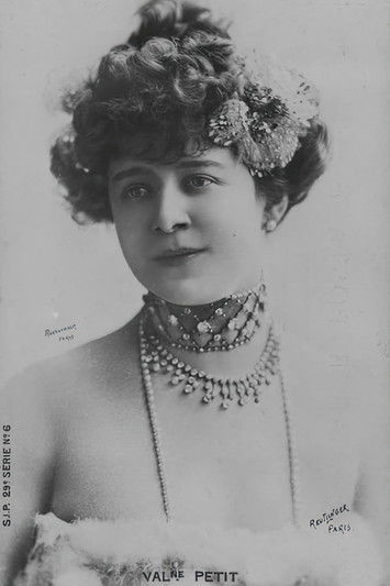 Валентине Петит