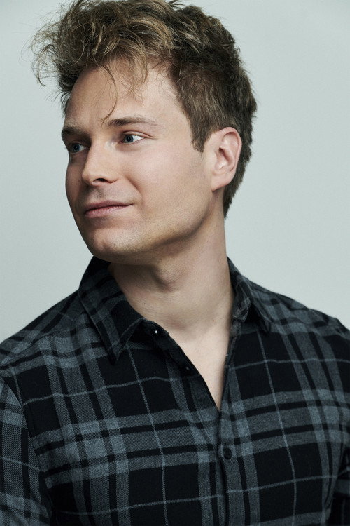 Даниел Митура