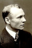  Альберт Кивикас