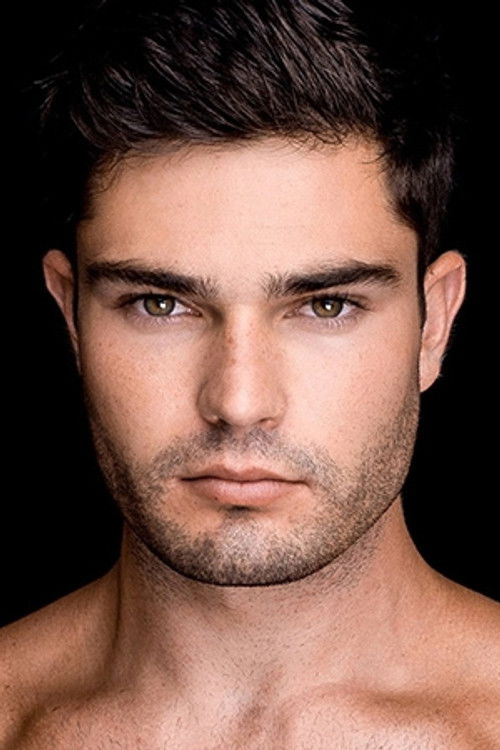 Таннер Давис