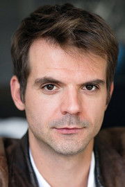 Стéпхане Сзестак