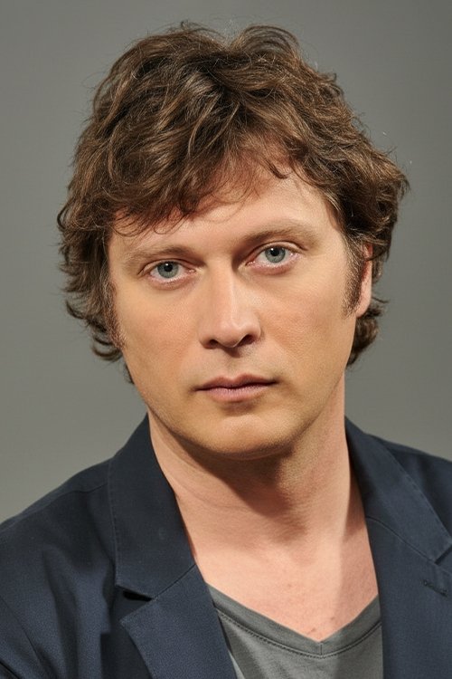 Левент Казак