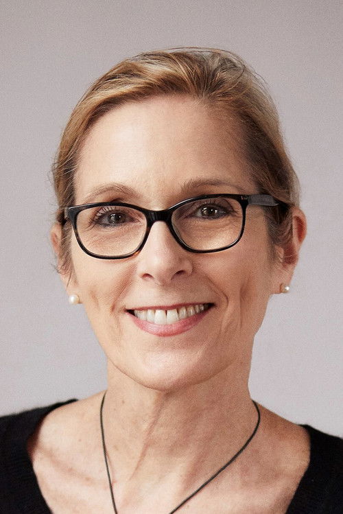  Кэролин Джонс