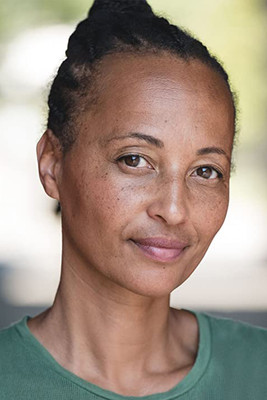 Цоринне Делацоур