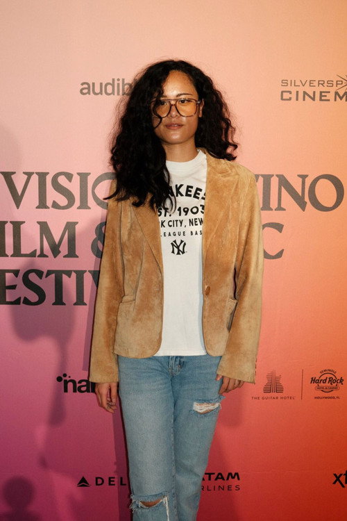 Тесса Е. Осборне