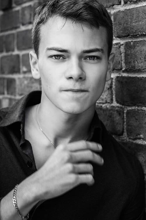 Конрад Кхан