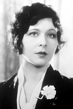 Jоцелйн Лее