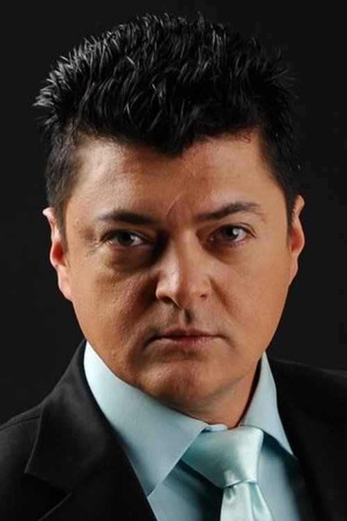 Зийа Кüркüт