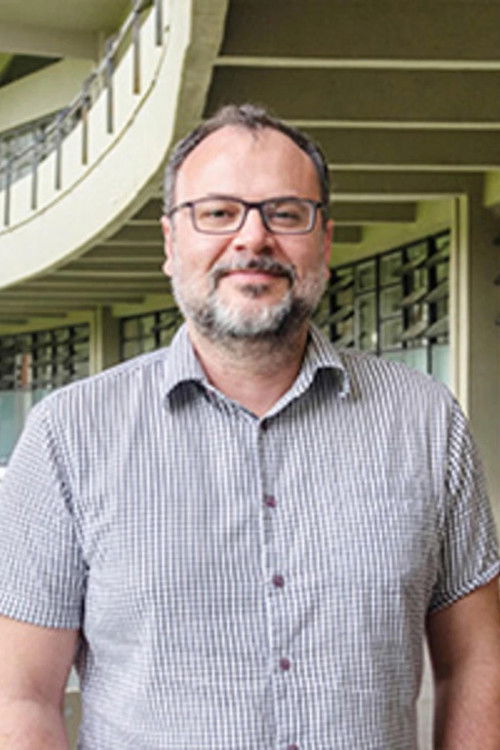 Милтон до Прадо