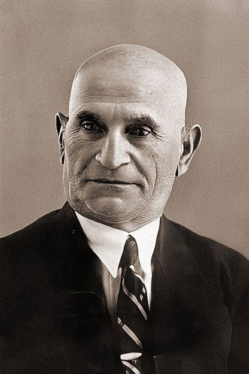 Сüлейман Сани Аxундов