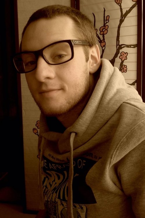 Артйом Ефремов