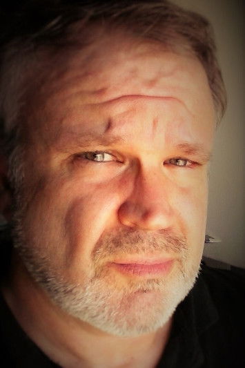 Кхрис Канефф