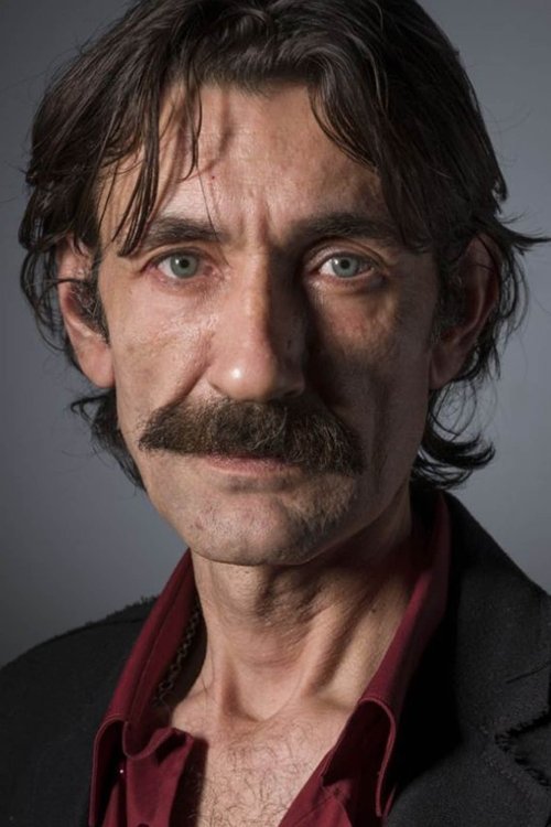 Небил Сайıн