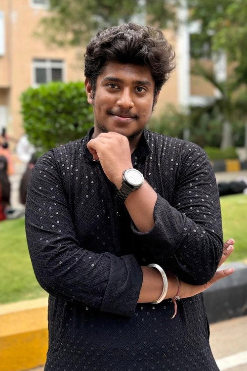 Адитйа Мактхала