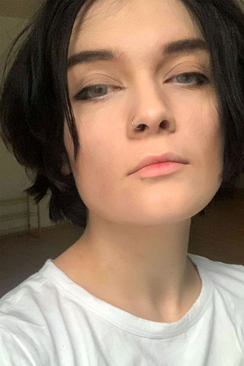 Каринне Фелкер